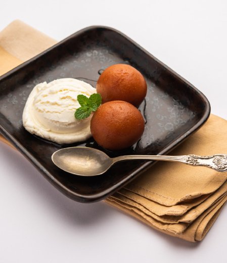Hot Gulab Jamun with Ice Cream